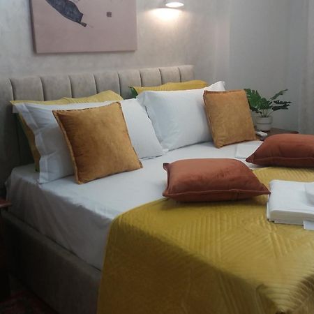 Bani'S Cozy Lovely Apt Tirana Bagian luar foto